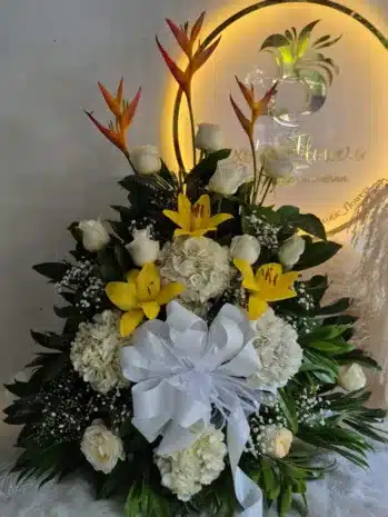 Arreglo Floral Fúnebre Bucaramanga con entregas a domicilio en toda el área metropolitana.