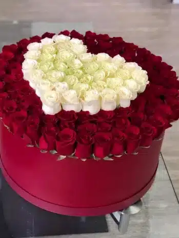 Ramo Premium de 130 Rosas | Una Declaración de Amor
