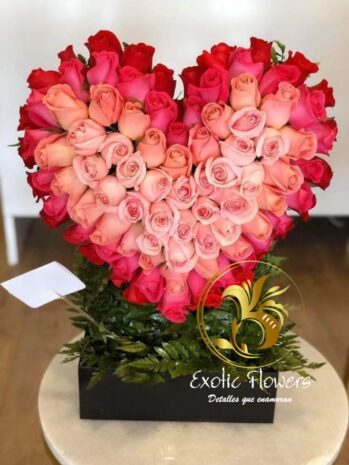 Flores Exclusivas Rosas en forma de Corazón