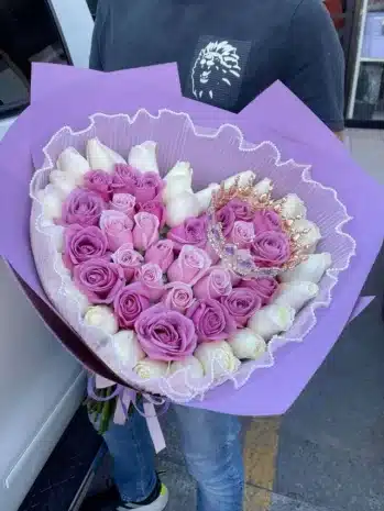 Bouquet Premium de Rosas Lila · Para Celebrar a Alguien Especial