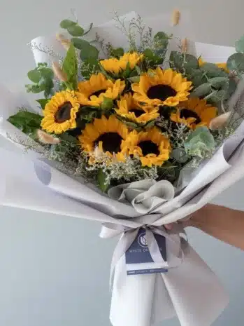ramos fúnebres-arreglos florales en Bucaramanga-flores para funeral-plantas de orquídea-flores para 15 años-bouquet de rosas para regalar-flores para hoy-rosas para cumpleaños-diseños florales para aniversarios-flores grados Piedecuesta-ramos especiales-flores en Floridablanca -floristería en girón-flores a domicilio Bucaramanga- bouquet-de-claveles-elegantes-claveles-bucaramanga-ramos-floridablanca-flores-piedecuesta-flores -hermosas- rosas- para- enamorar-manuales-girasoles-arreglos- florales-Bucaramanga