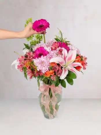 Jarrón de flores para regalar en bucaramanga floristeria exotic flowers