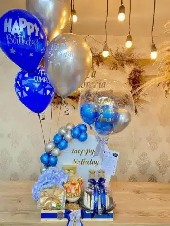 Desayuno sorpresa decorado para celebrar cumpleaños y ocasiones especiales para papá.