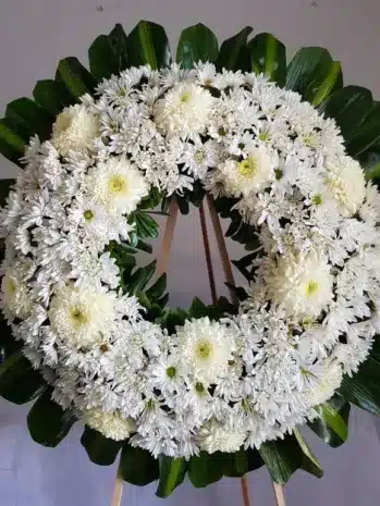 Ramo de flores de condolencias-Floristería Exotic Flowers Bucaramanga