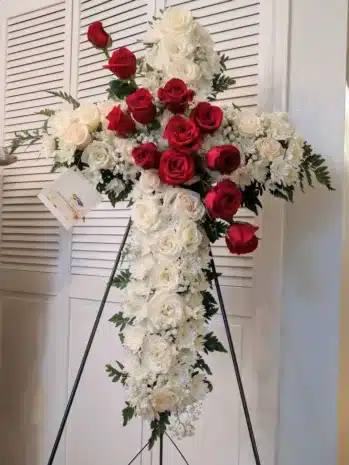 Pedestal de Flores Fúnebre de Estilo Sofisticado