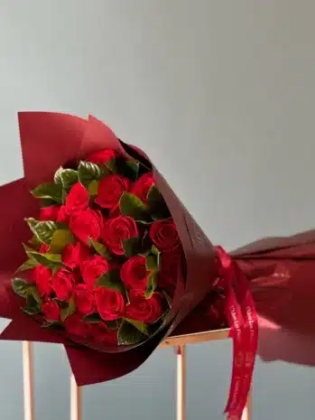 Bouquet de Rosas Rojas: Un Regalo para Reconquistar el Corazón