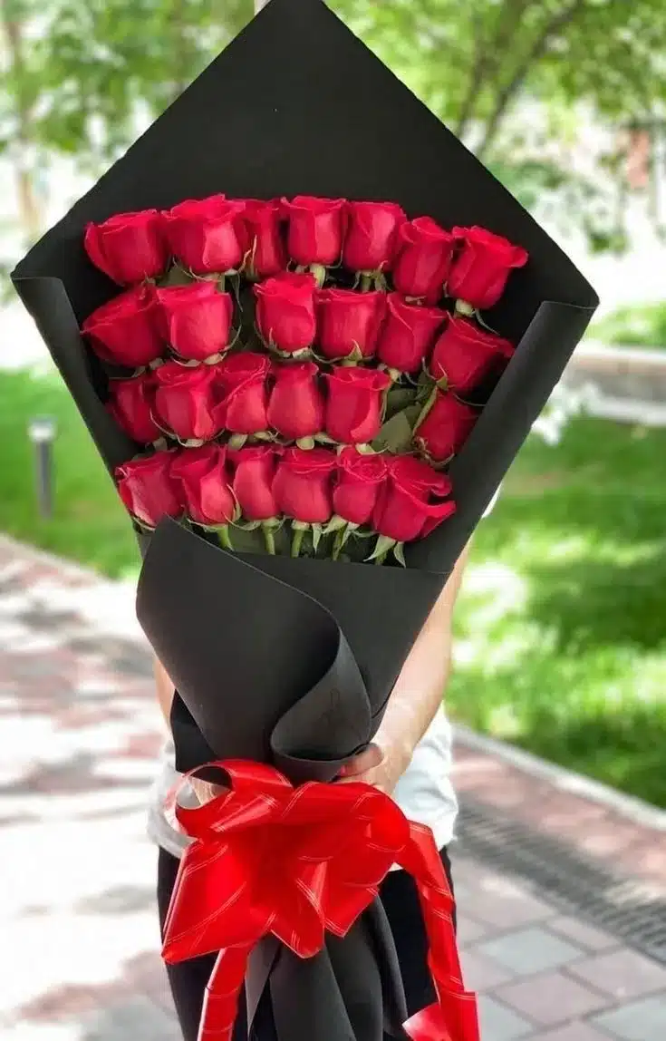 Bouquet de Rosas Rojas: Para Hacer las Paces con Estilo