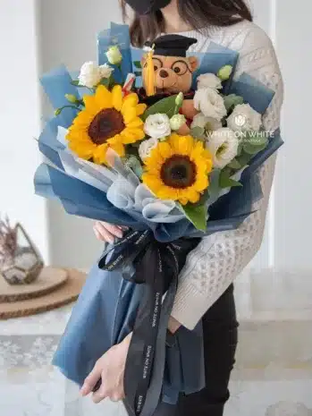 Ramo de Girasoles y Rosas para Festejar tu Éxito con Color