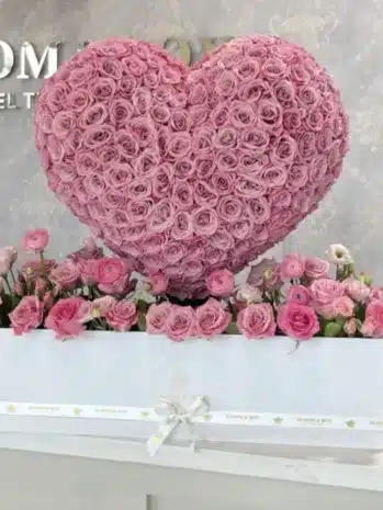 Corazón de Rosas Premium · Un Regalo Exclusivo