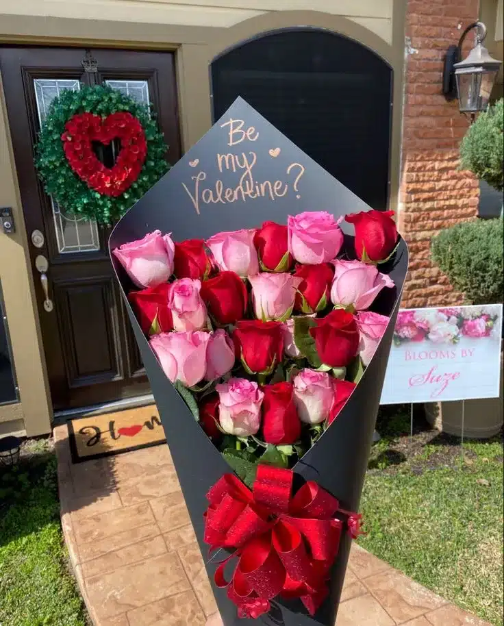 Ramo de Pasión y Ternura: Rosas Rojas que Cautivan
