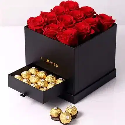 Arreglo Arreglo de Romance Apasionado: Rosas Rojas que Susurran Amor. Floristería Exotic Flowers Bucaramanga