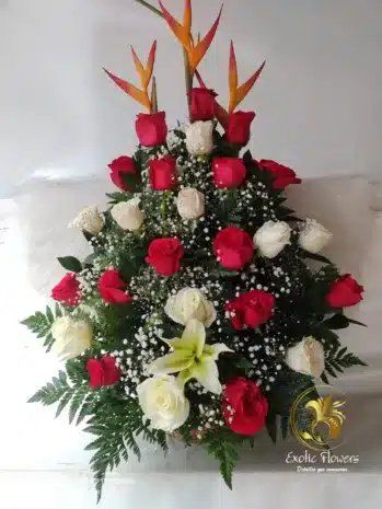 Ramo de Rosas Clásico y Elegante para Mamá
