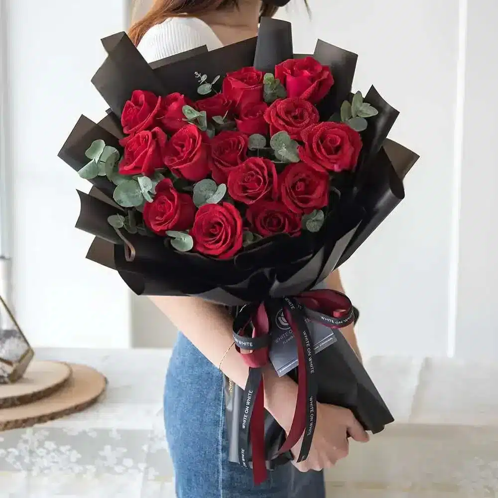Bouquet de Rosas Rojas | Regalo Elegante para Mamá