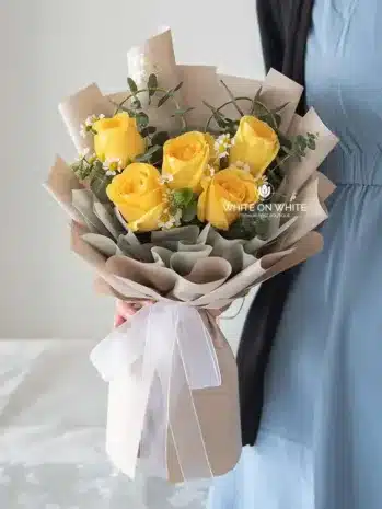 Manual Delicado de Flores Amarillas · Me Encanta Verte Feliz