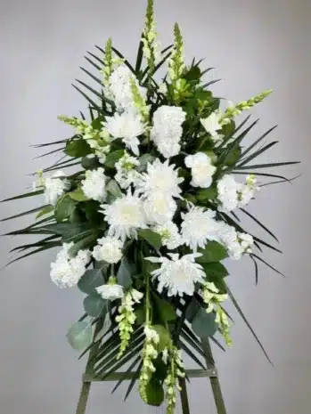Pedestal de Flores para Homenaje Fúnebre